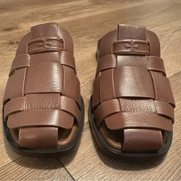 Sam Edelman Dina Fisherman Sandals worn once with box size 7.5