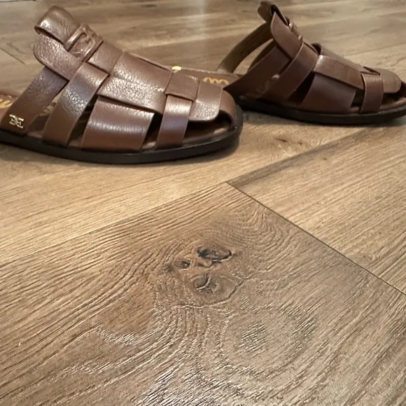 Sam Edelman Dina Fisherman Sandals worn once with box size 7.5