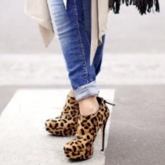 Sam Edelman Keegan Leopard Animal Print Black Tan Calf Hair Fringe Boots