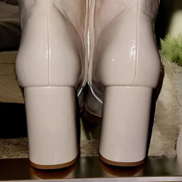 SAM EDELMAN NWOT CODIE 2 ANKLE BOOTIE