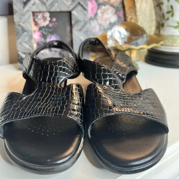 SAS Black Croc Suntimer Heeled Sandal
