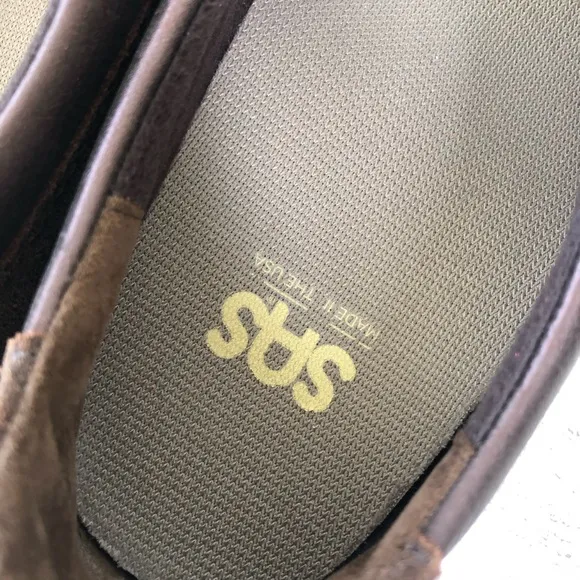 SAS Step Out Brown Leather Comfort Walking Mary Jane Shoes 8 DOUBLE WIDE