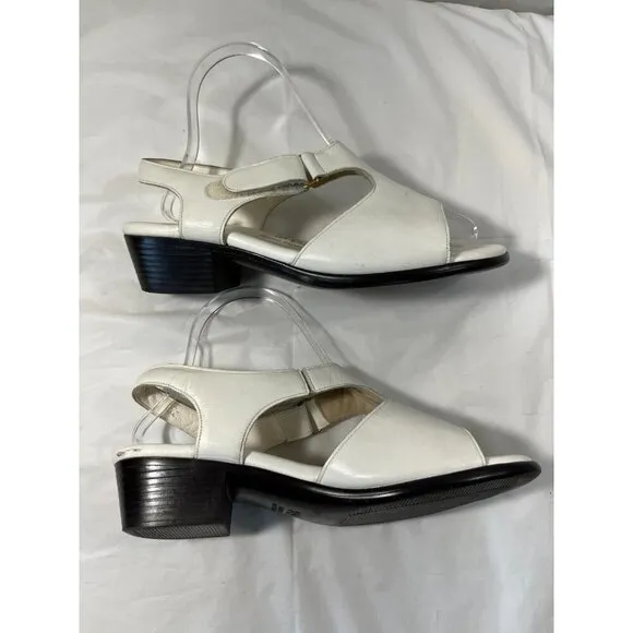 SAS Tripad Comfort Suntimer White Leather Low Heel Sandals Women Size 9 W