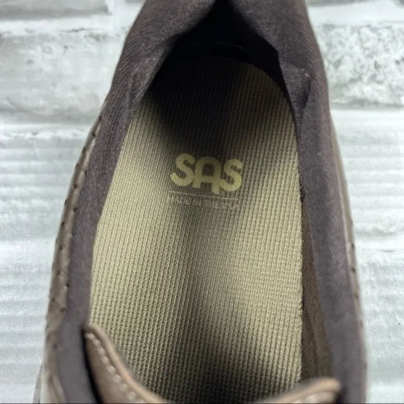 SAS Walk Easy Womens Size 9 W Brown Leather Lace Up Comfort Walking Shoes