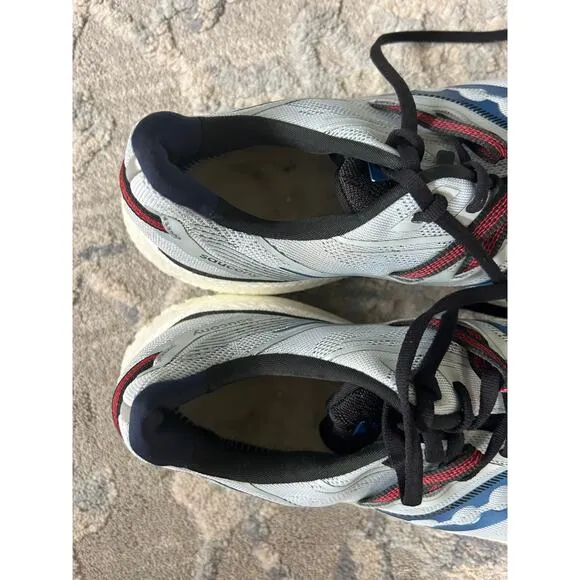 Saucony triumph 20