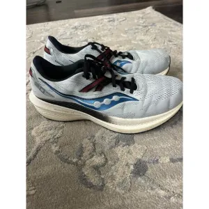 Saucony triumph 20