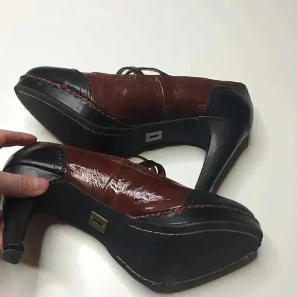 Schuler women’s shoes.