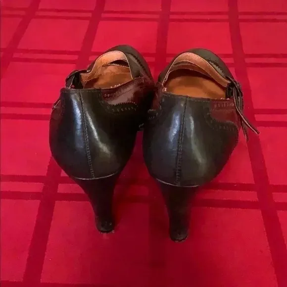 Schuler women’s shoes.