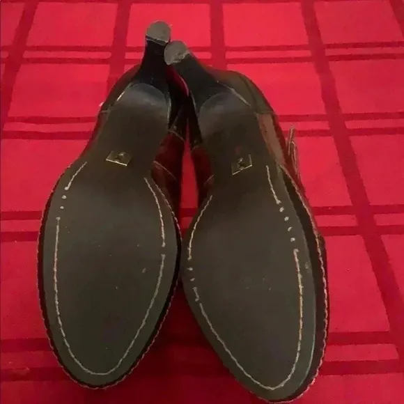 Schuler women’s shoes.