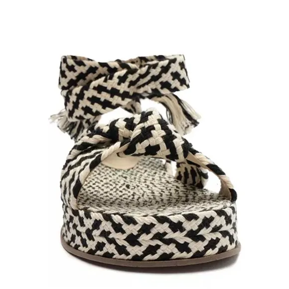 Schutz Women's Joni Flatform Flat Sandals Woven  White &amp; Black