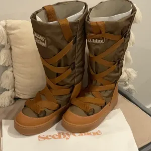 See By Chloe Women's Brown Boots