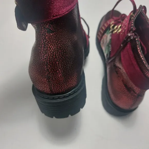 Shoe Republic Floral Design Multicolor Women's Ankle Boots Size 10M