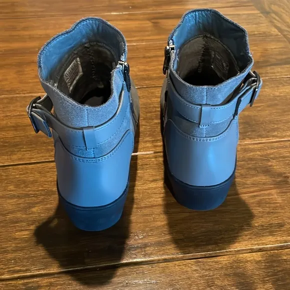 Skechers Frenchie Wedge Boots