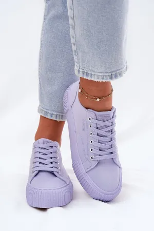 Sneakers Step in style