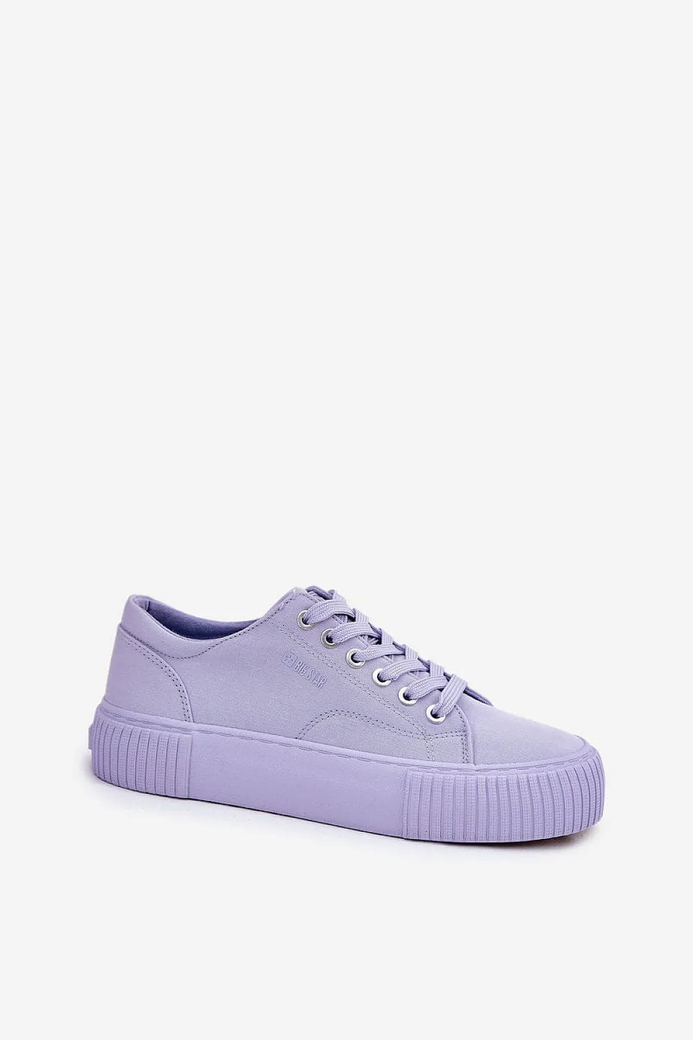 Sneakers Step in style
