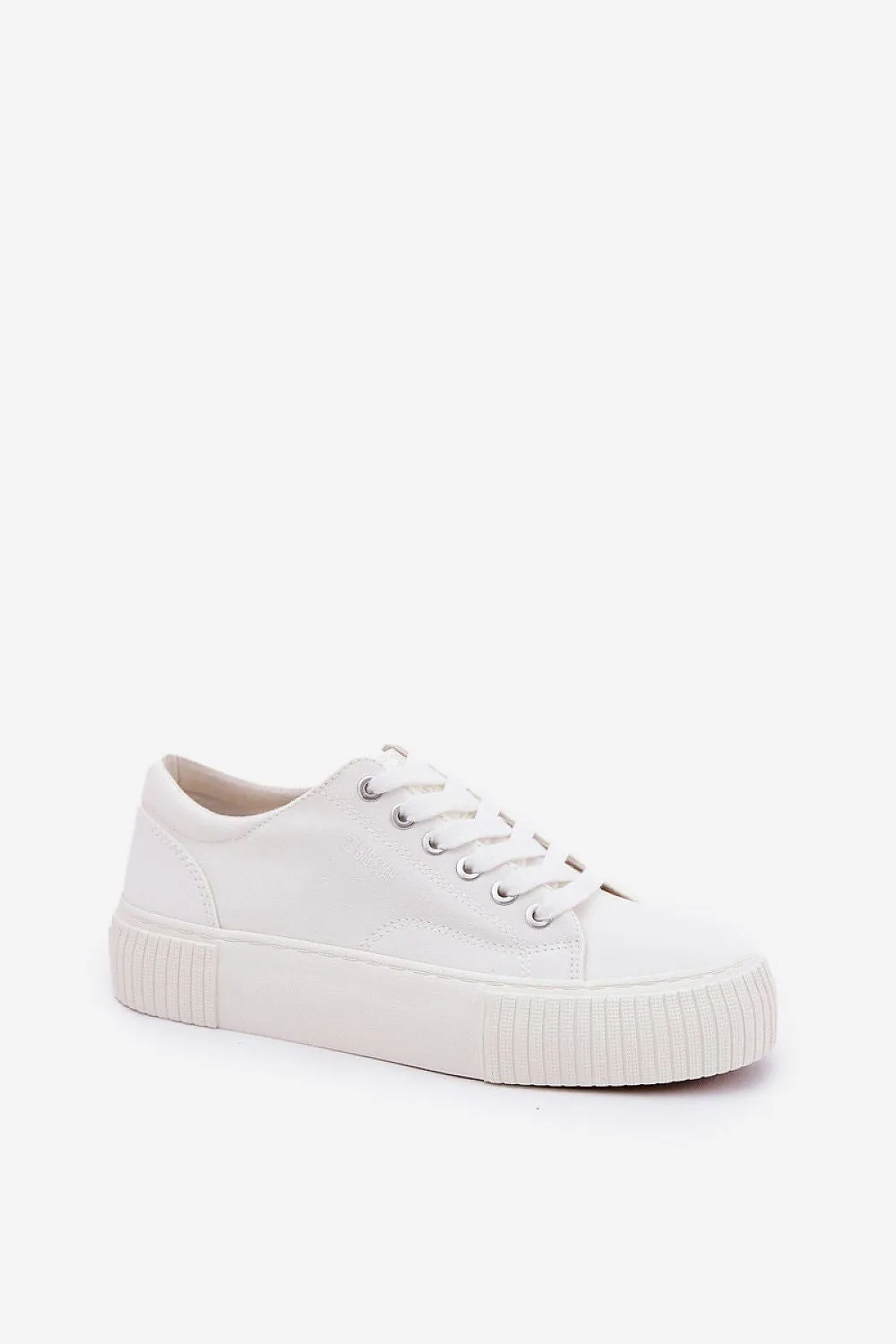 Sneakers Step in style