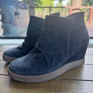 Sofft Womens Slip On Ankle Boots Women’s Size 8M