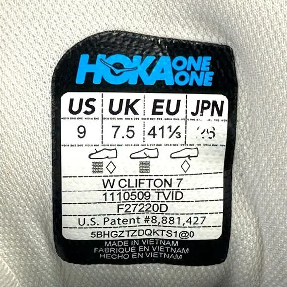 📌SOLD📌HOKA ONE ONE CLIFTON 7 OFF WHITE NAVY BLUE GOLD RUNNING ATHLEISURE SNEAKER