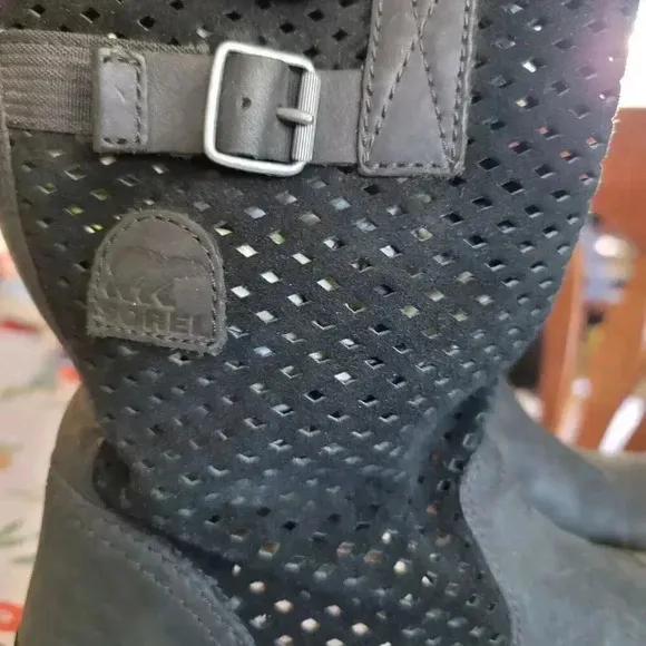 SOREL Major Pull On Cut Out Black Leather Mid Calf Ankle Slouch Boots Womens 8