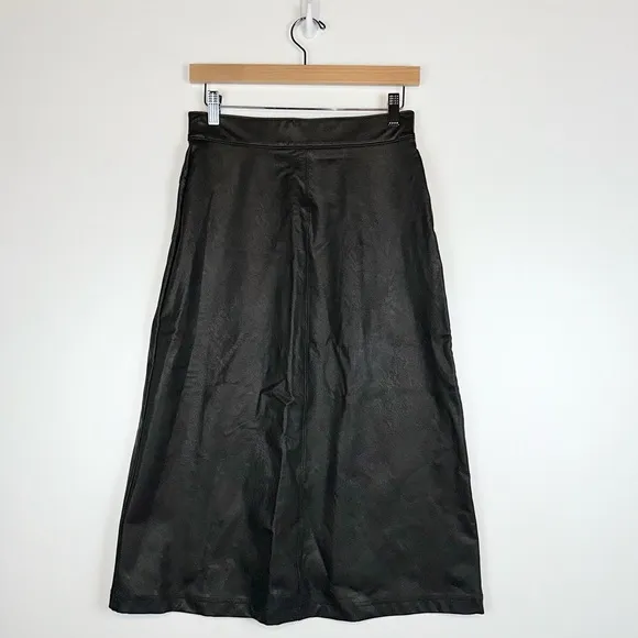 Spanx Leather-Like Midi Skirt In Black Size Small
