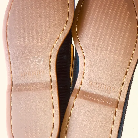Sperry navy blue classic top sider shoes
