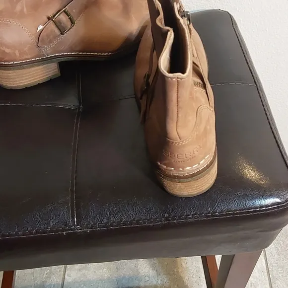 SPERRY WOMEN'S TAN LEATHER ANKLE BOOTS SIZE 10