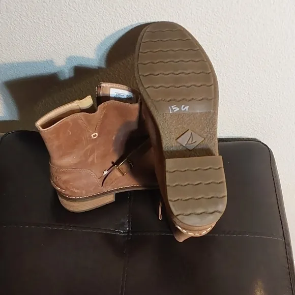 SPERRY WOMEN'S TAN LEATHER ANKLE BOOTS SIZE 10