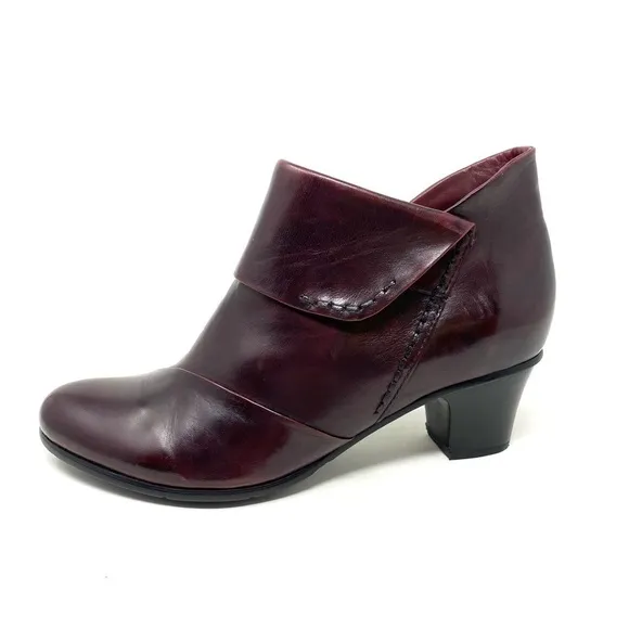 Spring Step Azzuro Bootie in Bordeaux leather