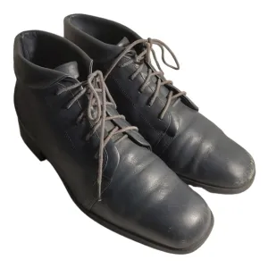 St. John's Bay Shoes / St. John's Bay Leather Ankle Boots Color Blue Size: 8.5 M