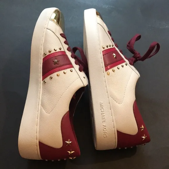 Star Studded MICHAEL Michael Kors Leather Tennis Shoes With Gold Toe SZ 9