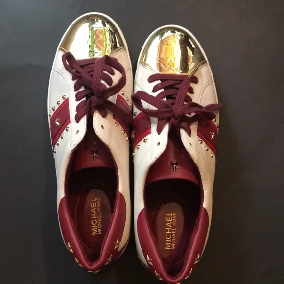 Star Studded MICHAEL Michael Kors Leather Tennis Shoes With Gold Toe SZ 9
