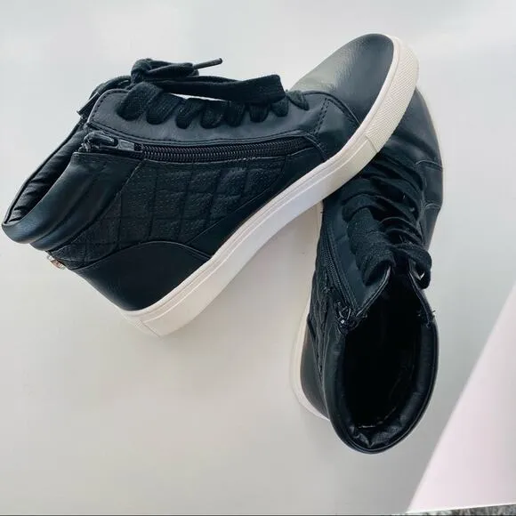 STEVE MADDEN Euriah Black High Top Quilted Vegan Leather Lace Up Sneaker Shoes 7
