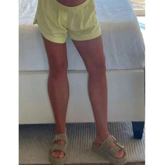 STEVE MADDEN Karrigan Womens Platform Sandals in Olive Size US 8.5