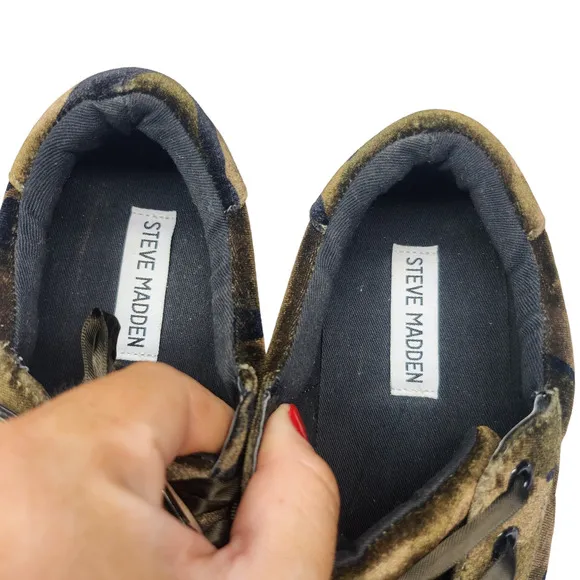 Steve Madden Shoes Womens 7 Velour Camouflage Green Brown Sneakers Low Top Satin