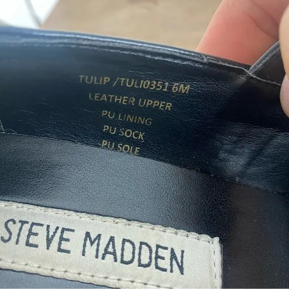 STEVE MADDEN Tulip Patent Leather Mary Jane Shoes in Black size 6M