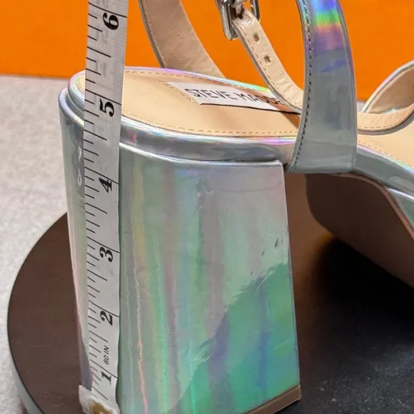 Steve Madden Warped Platform Block Heel Sandal Iridescent Rainbow Size 9