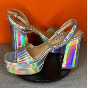 Steve Madden Warped Platform Block Heel Sandal Iridescent Rainbow Size 9