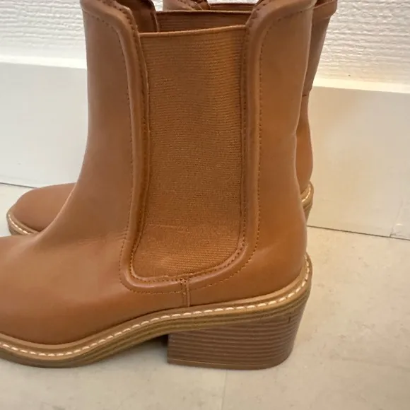 Steven by Steve Madden Brown Leather Ankle Boots