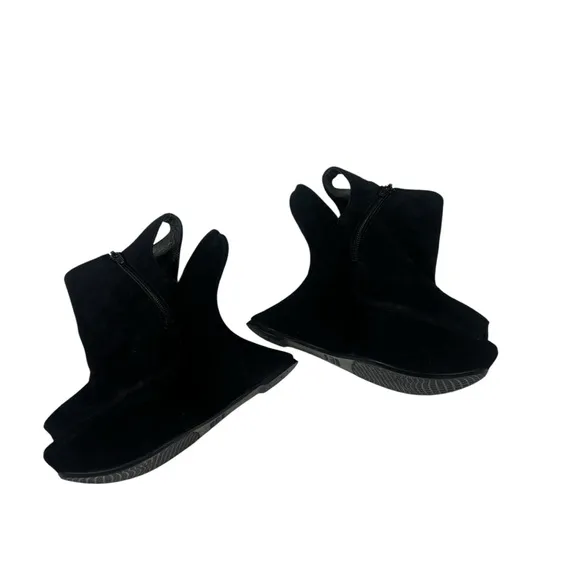 Stuart Weitzman Black Suede Platform Wedge Heels