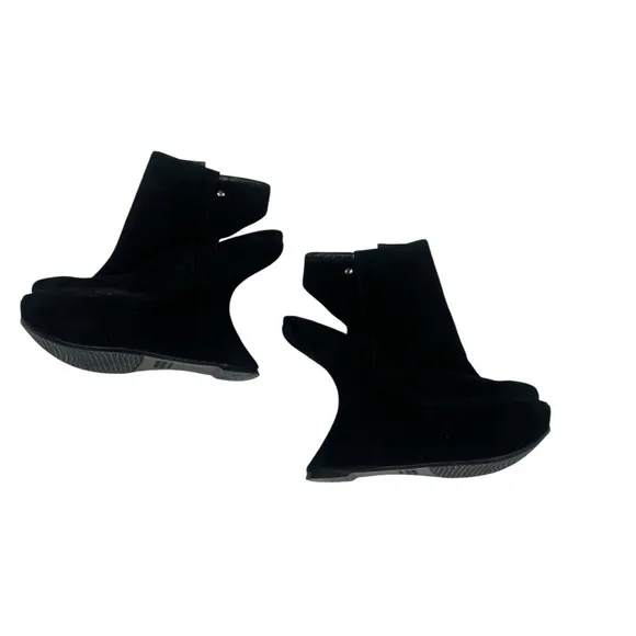 Stuart Weitzman Black Suede Platform Wedge Heels