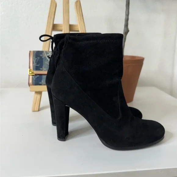 Stuart Weitzman Catch Tie-Back Suede AnkleBoot Size 6.5