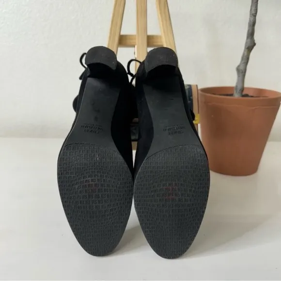 Stuart Weitzman Catch Tie-Back Suede AnkleBoot Size 6.5