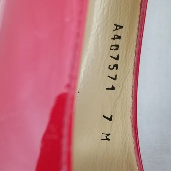 Stuart Weitzman Platswoon Red Patent Heels Pumps 7 M