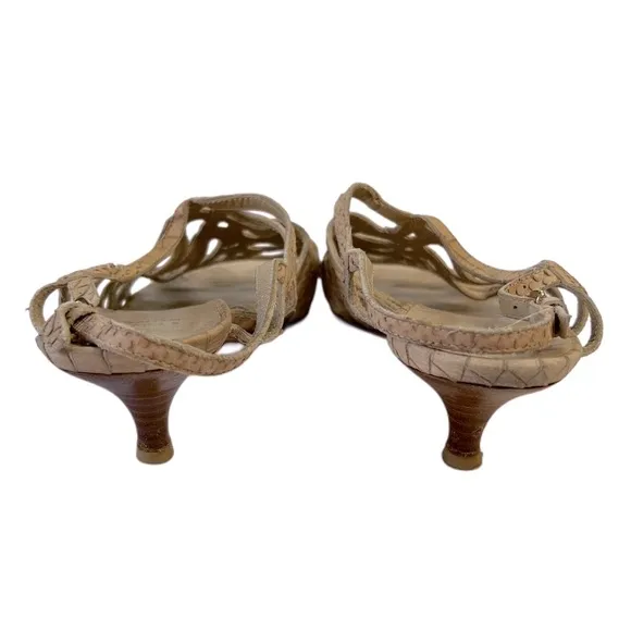 Stuart Weitzman Tan Woven Snake embossed Leather Sandals Kitten Heels 9.5 Y2K