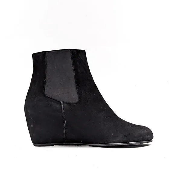 Stuart Weitzman Women Black Suede Dressy Office Wedge Ankle boots size 9.5