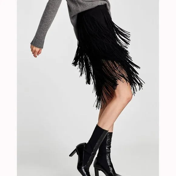 💋STUNNING💋Retro Chic Black Vegan Suede Asymmetrical Fringed Midi Skirt