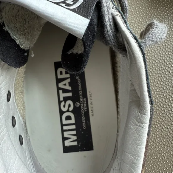 Stylish Camouflage High-Top Sneakers