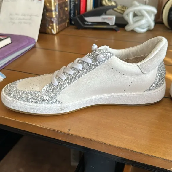 Super cute Vintage Havana shoes