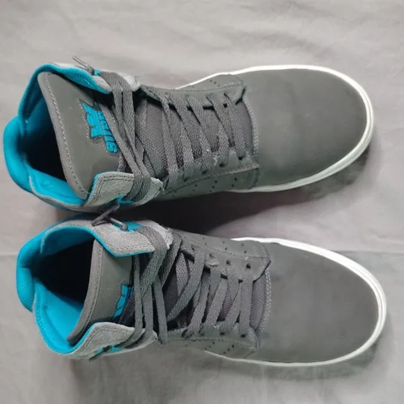 Supra High Top Sneakers Size 10 Gray Blue Atom Skate Shoes