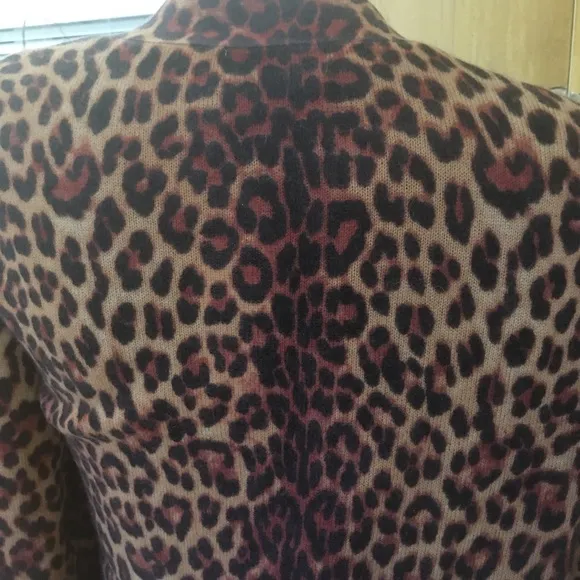 Sutton Cashmere cardigan animal cheetah print new with tags